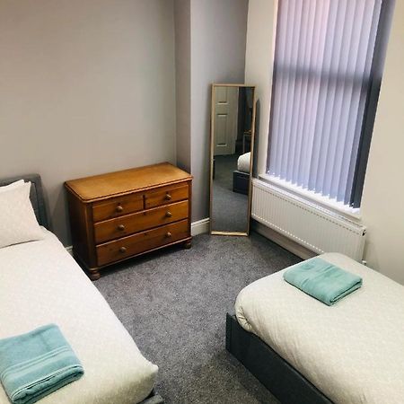 Modern,Spacious 2 Bed Apartment Preston  Ngoại thất bức ảnh